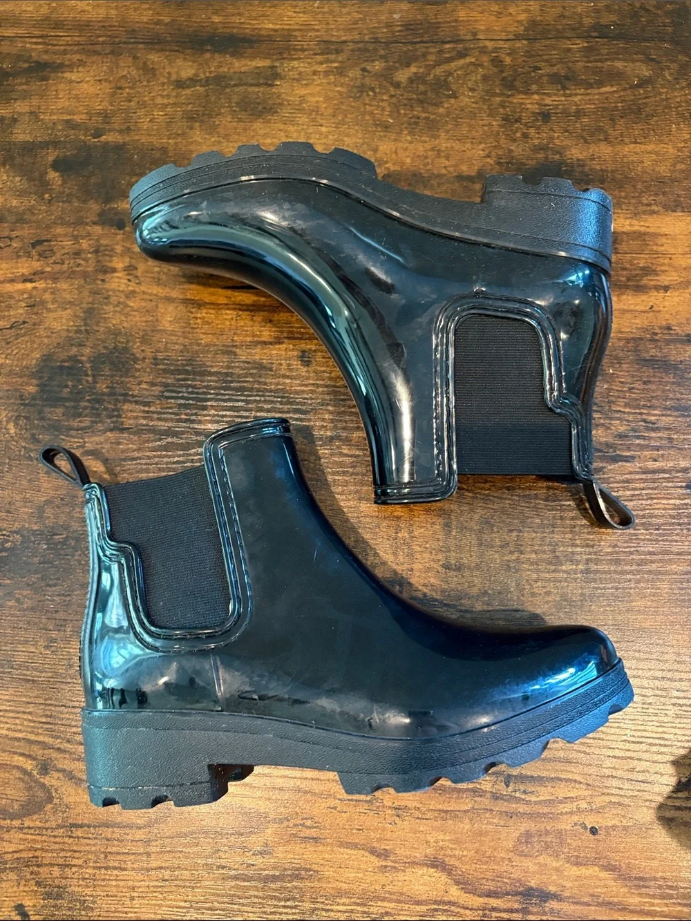 Lucky Brand Black Glossy Chelsea Rain Boots Size 8‎